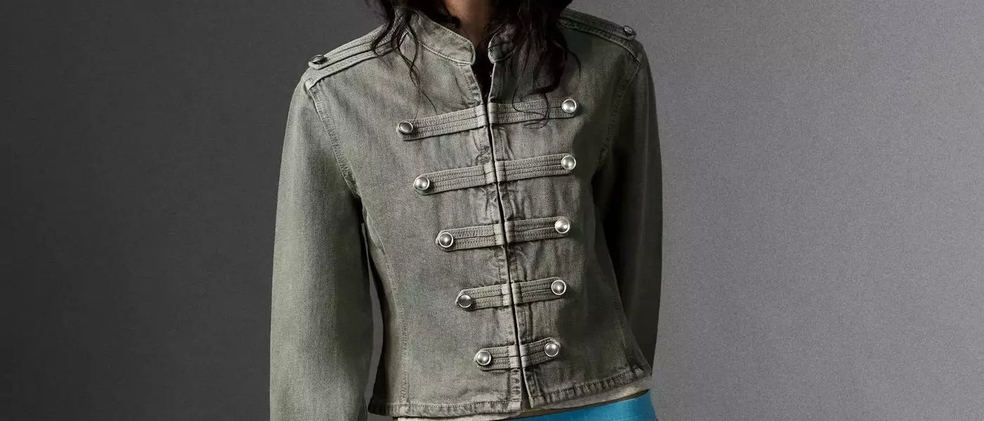 Zara's Military-Inspired Jacket: A Stylish and Affordable Autumn Essential