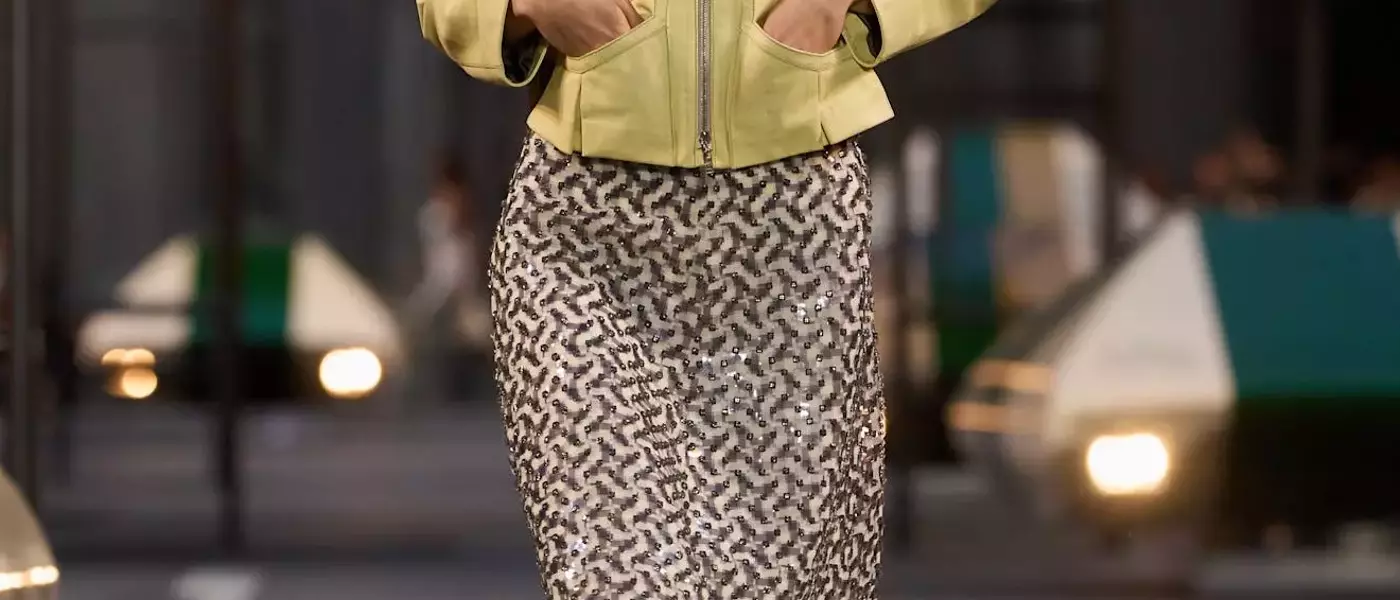 The Ultimate Footwear Guide for Midi Skirts: Enhancing Your Style