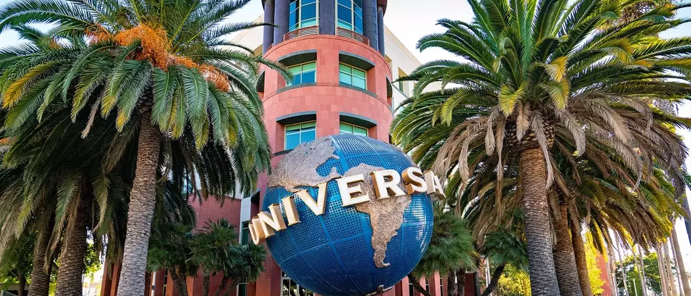 Universal Music Group Announces Major Executive Departures Amidst Restructuring Efforts