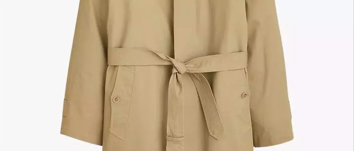 The Ultimate Guide to Men's Trench Coats: Style, Durability, and Value