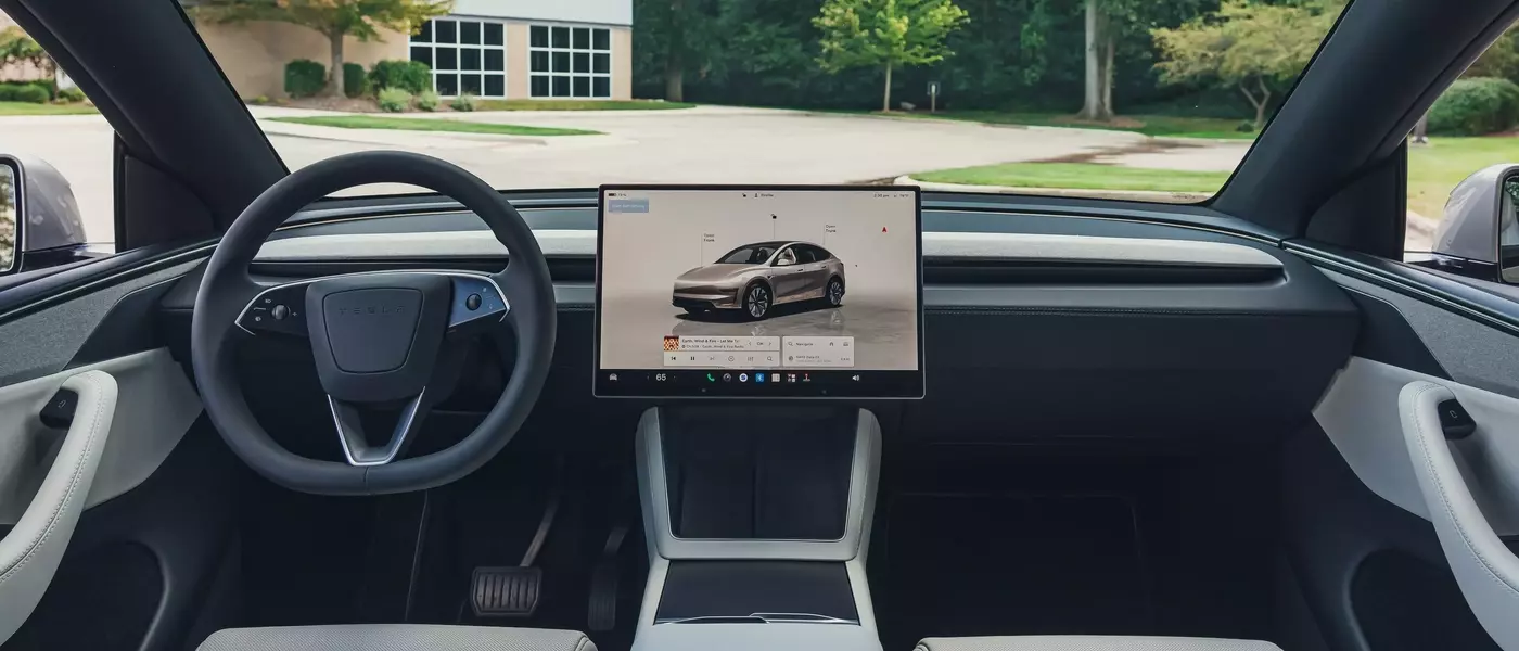 2027 Tesla Model Y L: An In-Depth Look at its Spacious Interior