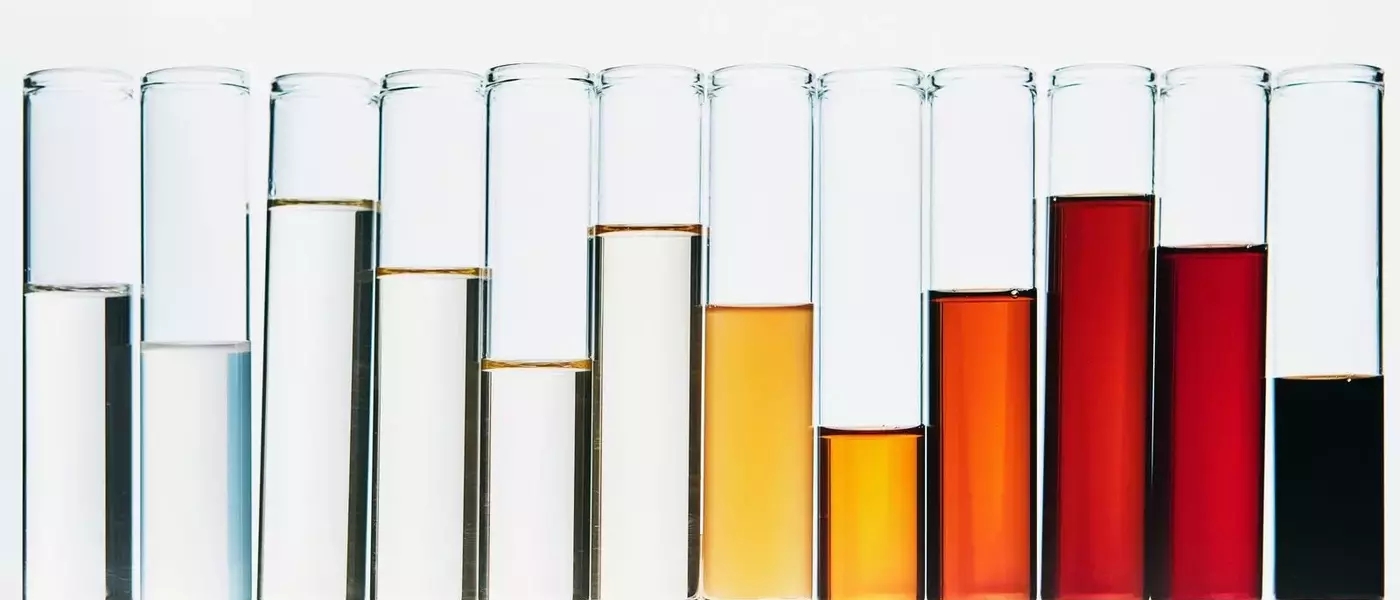 A Connoisseur's Guide to Vinegar: Unveiling 11 Essential Varieties for Culinary Excellence