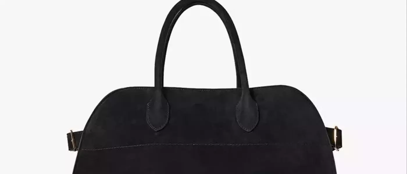 Expert-Approved Travel Bags: Style and Practicality for the Modern Traveler