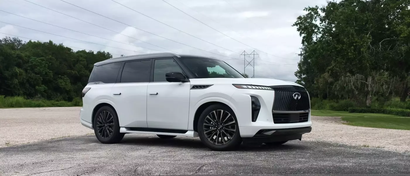 The 2026 Infiniti QX80 Autograph: Outclassing the Escalade?