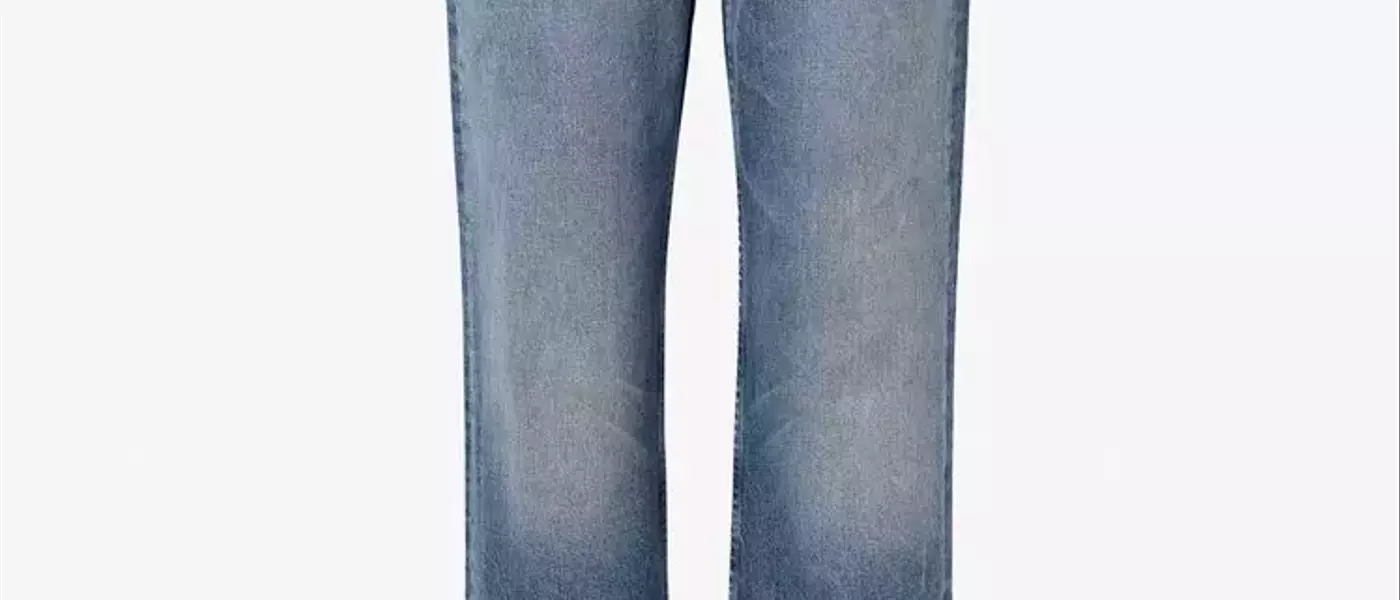 The Ultimate Guide to Comfortable Travel Jeans: Expert Picks and Styling Tips