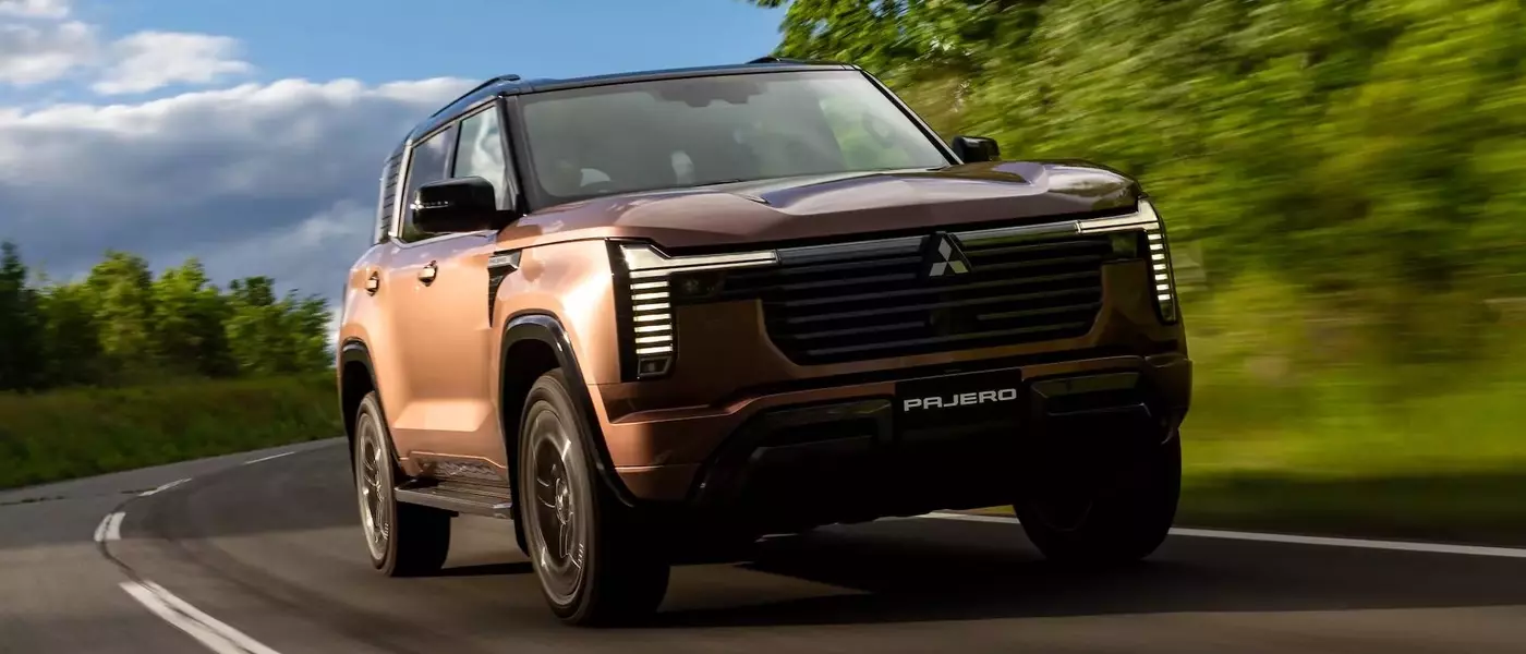New Mitsubishi Pajero's Cabin Rivals Land Cruiser 300, According to Review