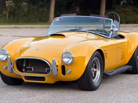 Exceptional Kirkham 427 S/C Cobra Replica with Robust Performance and Documented History