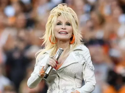 Dolly Parton's Posthumous Recognition at Americana Honors & Awards