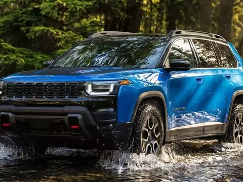 Unveiling the 2027 Jeep Cherokee Trailhawk: Rugged Off-Road Capabilities at $44,625