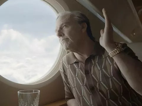 Tom Cruise's 'Digger' Challenges US Critics with International Acclaim