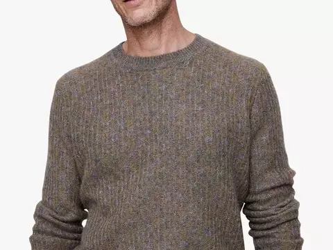 Elevate Your Wardrobe: A Curated Guide to Banana Republic's Best Menswear Essentials