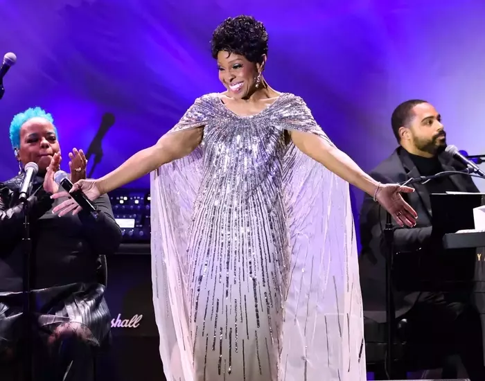 Gladys Knight to Curtail Performances, Embrace New Life Phase