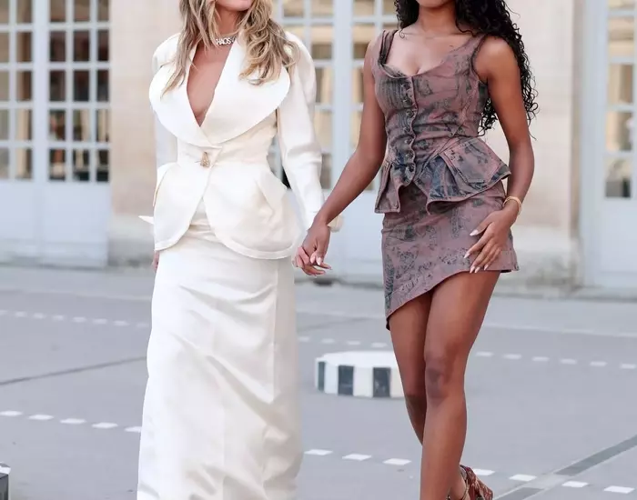 Lou Samuel's Fashion Week Debut: A Stylish Nod to Her Supermodel Mom