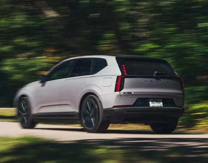 2027 Volvo EX60: A Glimpse into Volvo's Electric Future