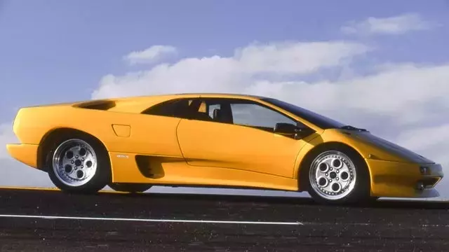 The Enduring Legacy of the 1992 Lamborghini Diablo