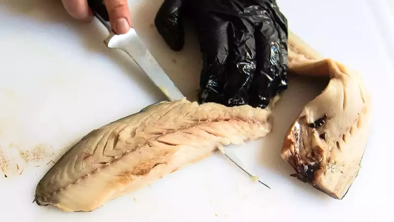 Mastering Fish Filleting: A Comprehensive Guide to the Best Knives