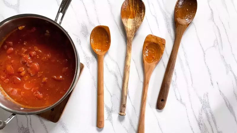 Selecting the Optimal Wooden Spoons for Culinary Excellence
