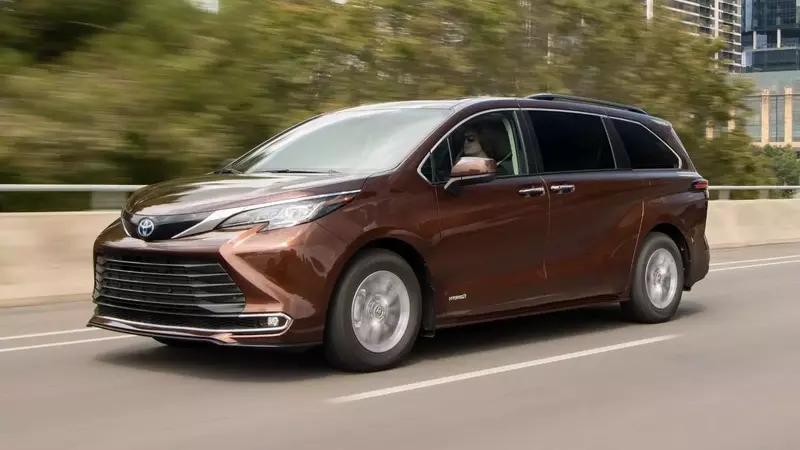 Affordable September Lease Offers for the 2026 Toyota Sienna