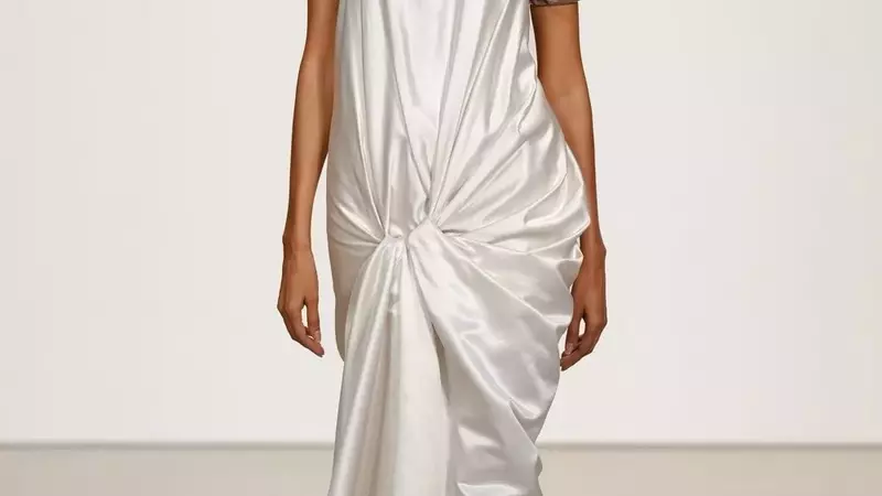 Prabal Gurung's Spring 2027 Ready-to-Wear Collection: A Vision of Modern Elegance