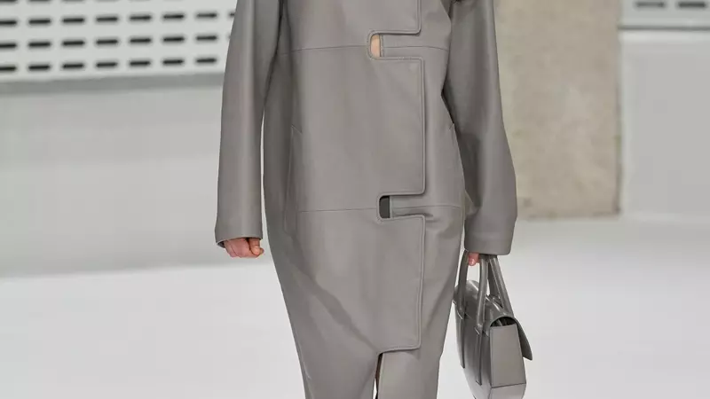 Mulberry Spring 2027 Ready-to-Wear Collection: A Glimpse into Future Fashion