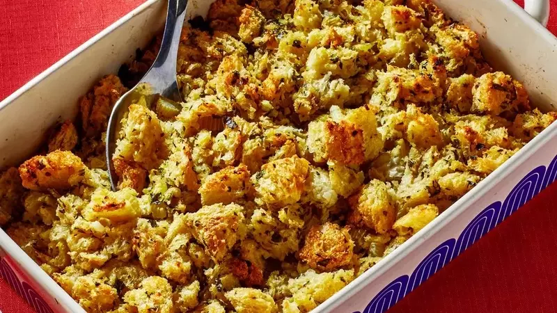 The Ultimate Guide to Thanksgiving Stuffing and Dressing Recipes