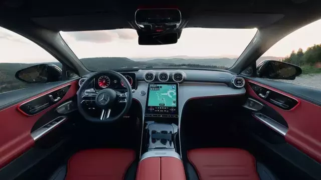 2027 Mercedes-Benz C350: A Glimpse Inside its Refined Cabin